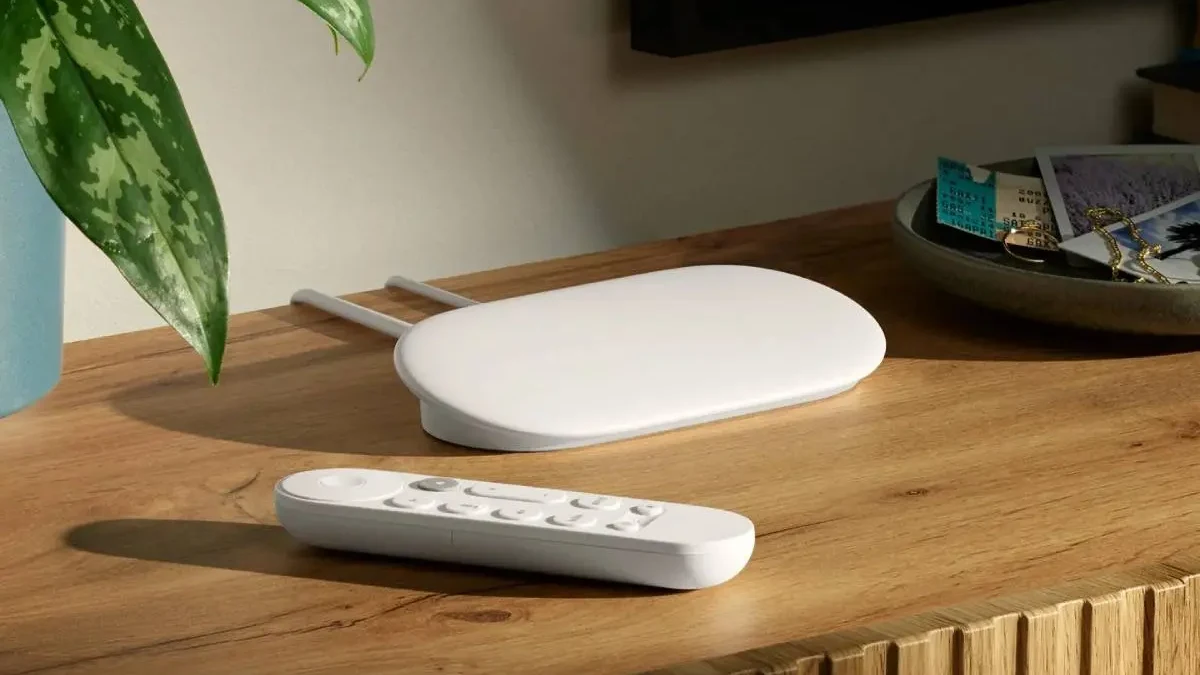 Google prépare une nouvelle box TV Google TV Streamer avec microphones et détection de présence